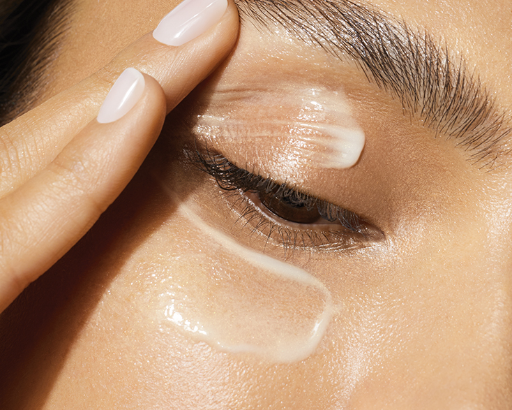 روش های مراقبت از پوست دور چشم